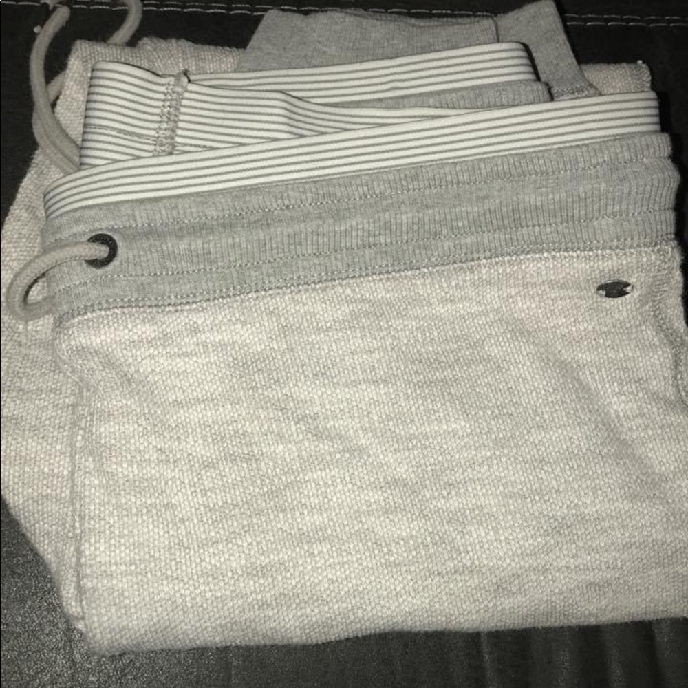 American eagle sweats brand new